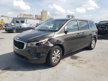  Salvage Kia Sedona