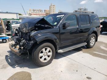  Salvage Nissan Pathfinder
