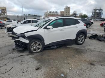  Salvage Hyundai KONA