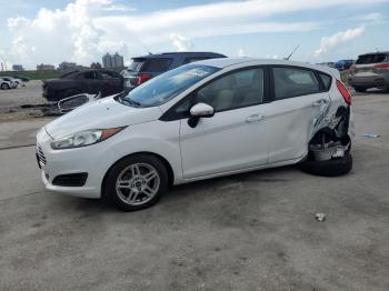  Salvage Ford Fiesta