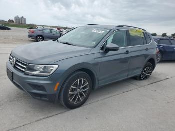  Salvage Volkswagen Tiguan