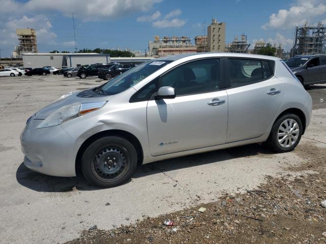  Salvage Nissan LEAF