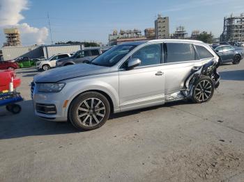  Salvage Audi Q7