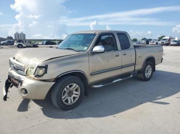  Salvage Toyota Tundra