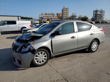  Salvage Nissan Versa
