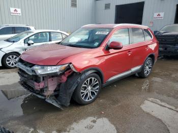  Salvage Mitsubishi Outlander
