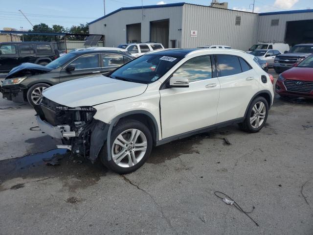  Salvage Mercedes-Benz GLA