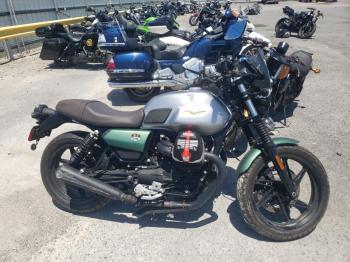  Salvage Moto Guzzi V7 Stone