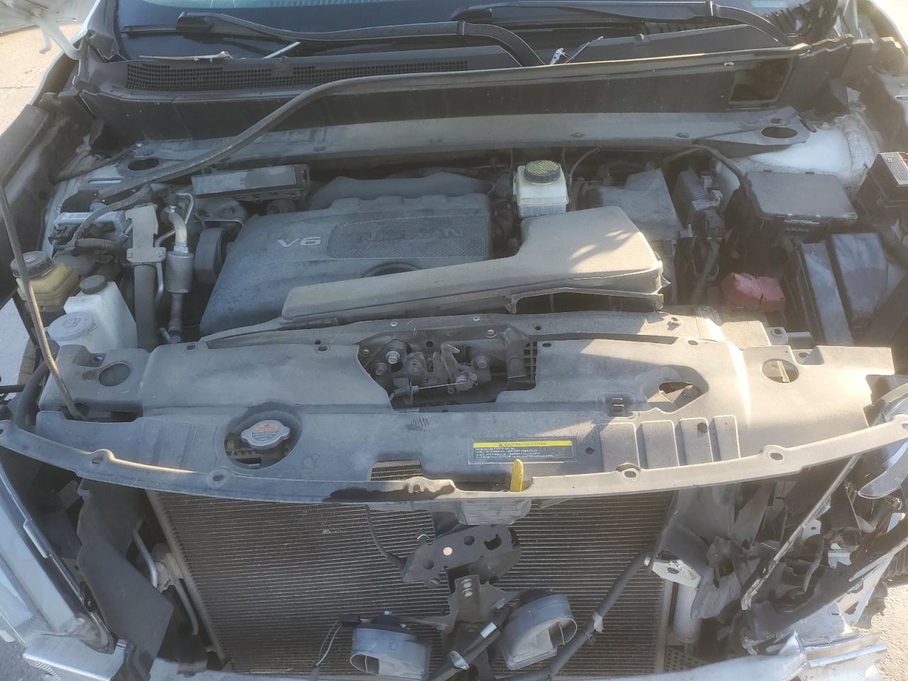 Nissan Pathfinder S Image 11