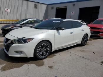  Salvage Nissan Maxima