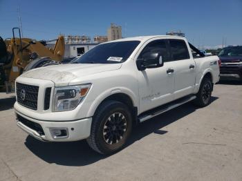  Salvage Nissan Titan