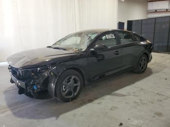 Salvage Kia K4 Lx