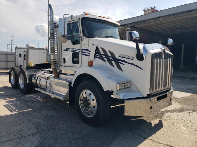  Salvage Kenworth T800