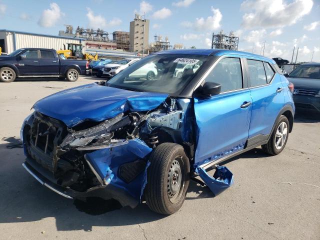  Salvage Nissan Kicks Play