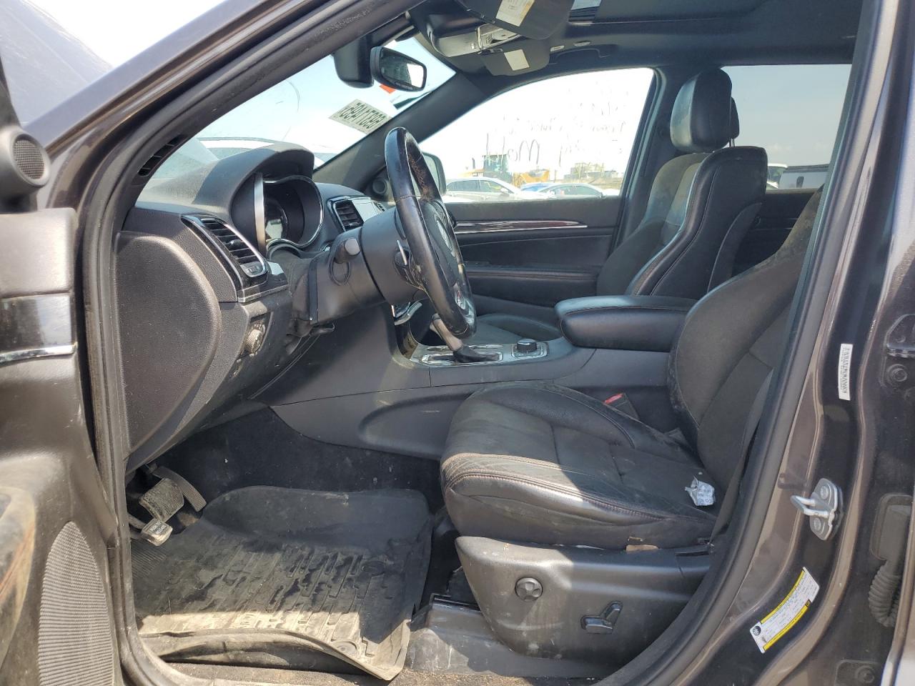 Jeep Grand Cherokee Trailhawk Image 10