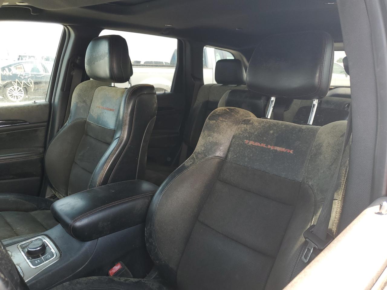 Jeep Grand Cherokee Trailhawk Image 9