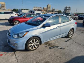  Salvage Hyundai ACCENT