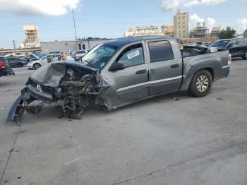  Salvage Mitsubishi Raider
