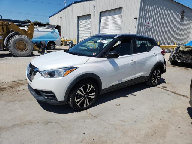 Salvage Nissan Kicks