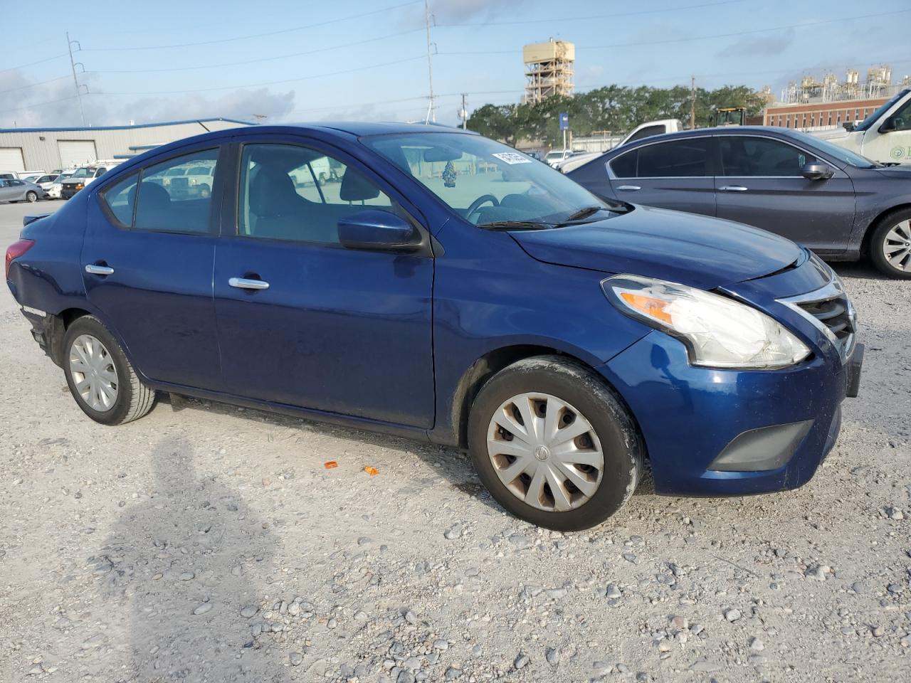 Nissan Versa S Image 5