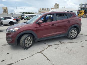  Salvage Hyundai TUCSON