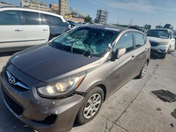  Salvage Hyundai ACCENT