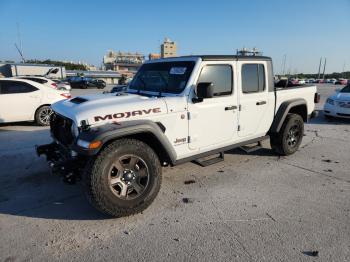  Salvage Jeep Gladiator