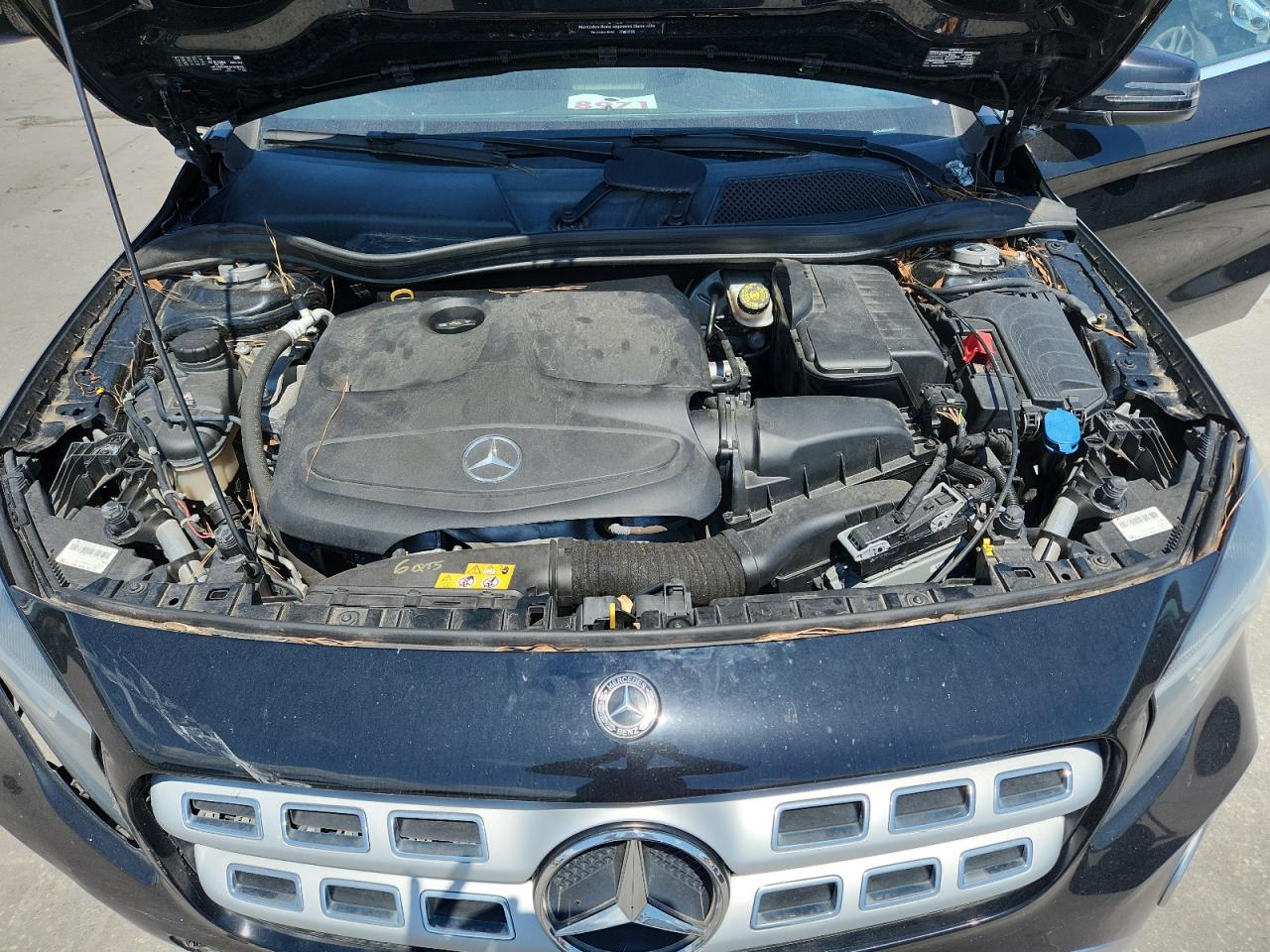 Mercedes-Benz GLA 250 Image 11