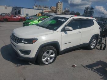  Salvage Jeep Compass