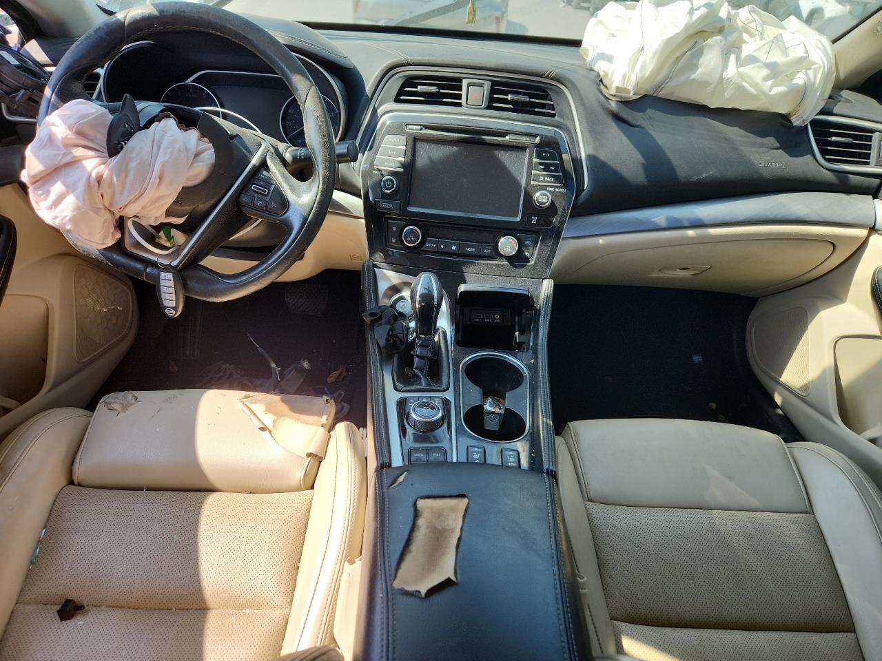 Nissan Maxima 3.5s Image 12