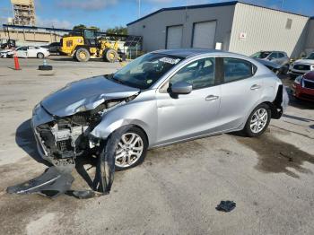  Salvage Toyota Yaris