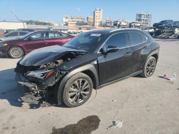  Salvage Lexus Ux