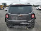 Jeep Renegade Latitude Image 4