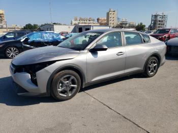  Salvage Kia K4 Lx