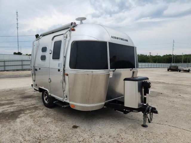  Salvage Airstream Caravel