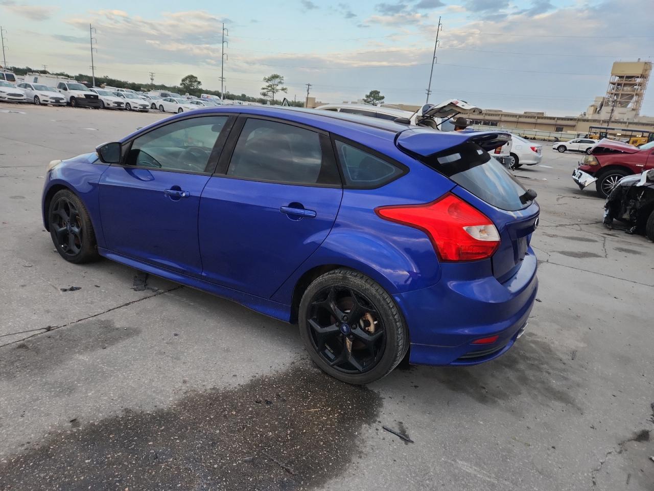 Ford Focus St Image 3