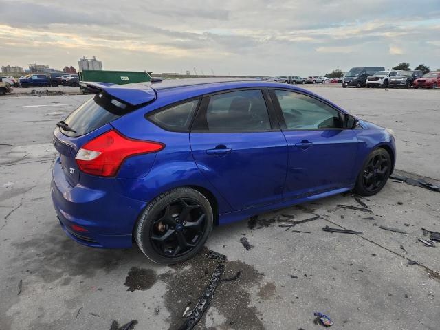 Ford Focus St Image 7