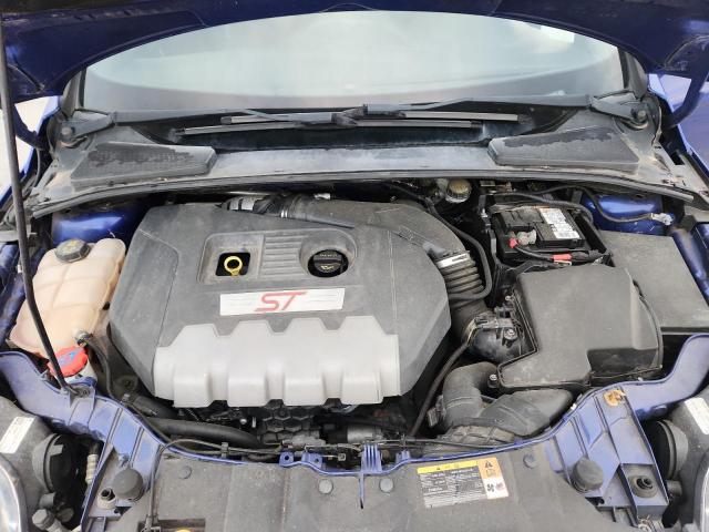 Ford Focus St Image 11