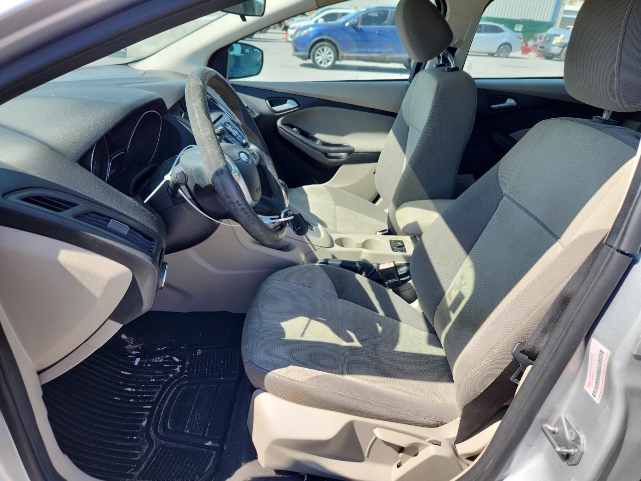 Ford Focus Se Image 9