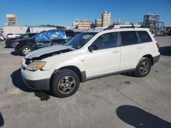  Salvage Mitsubishi Outlander