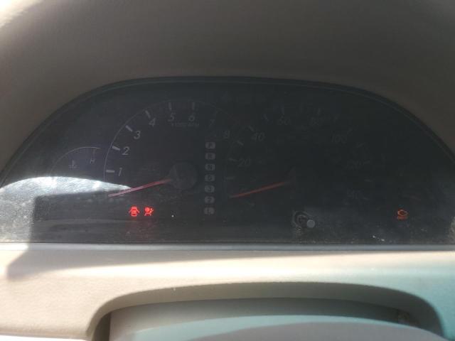 Toyota Camry Le Image 10