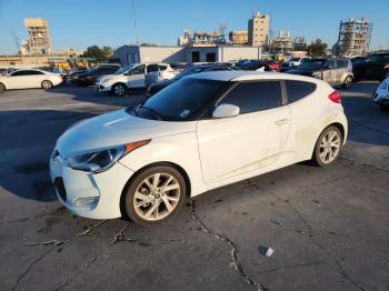  Salvage Hyundai VELOSTER