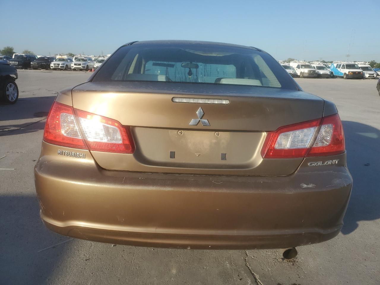 Mitsubishi Galant Es Image 6