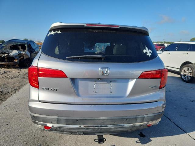 Honda Pilot Touring Image 13