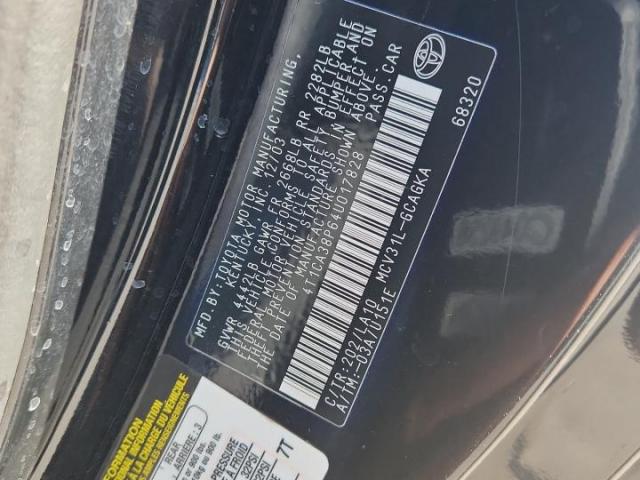 Toyota Camry Se Image 11