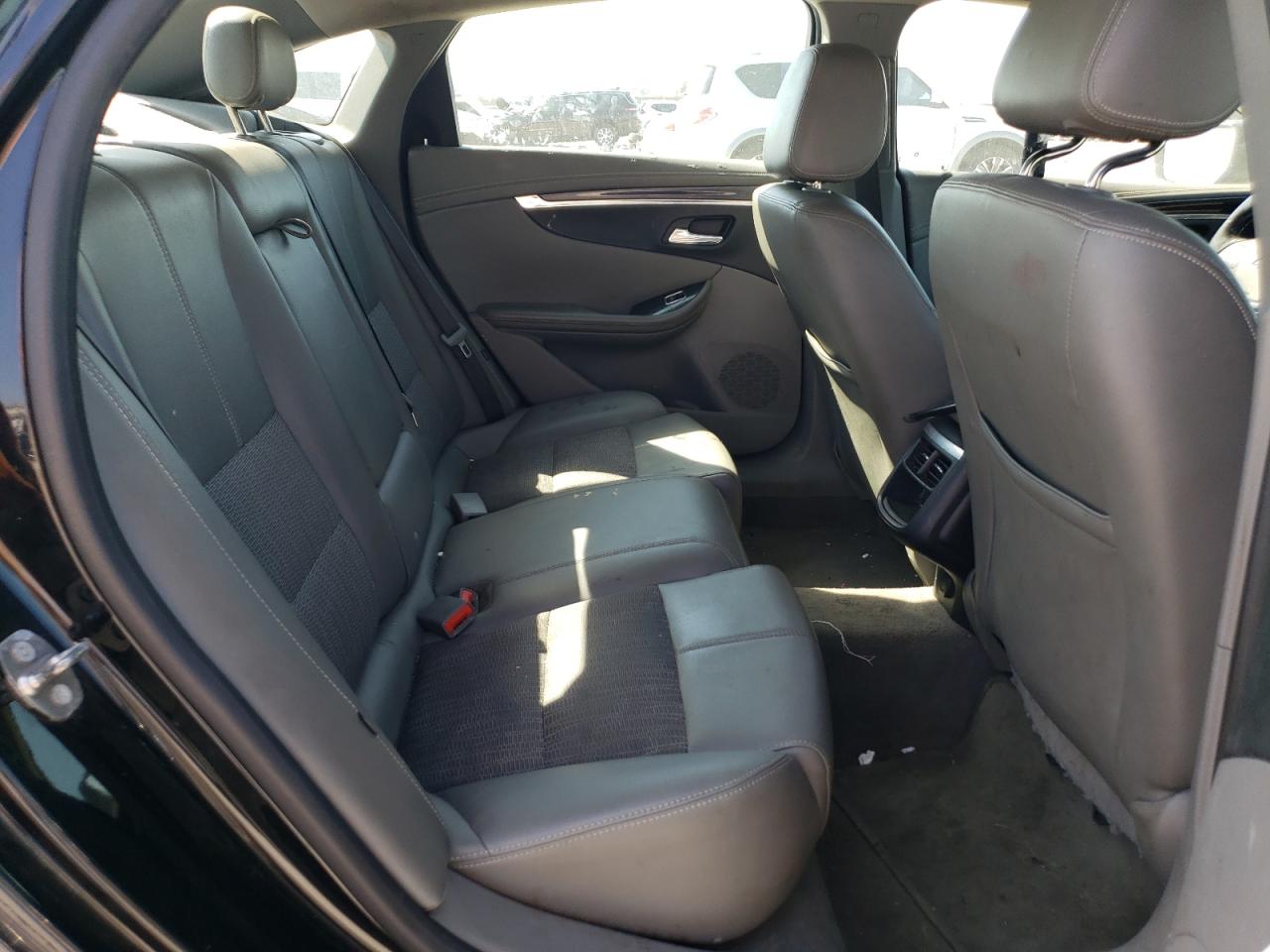 Chevrolet Impala Lt Image 9