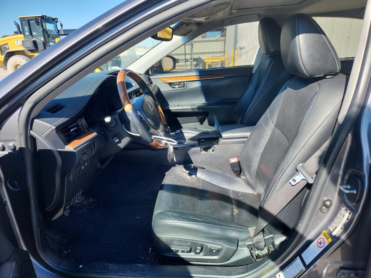 Lexus Es 300h Image 7