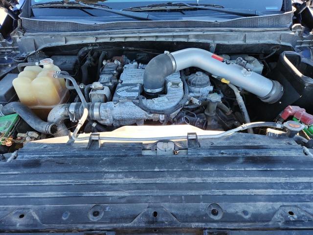 Nissan Titan Sl Image 12