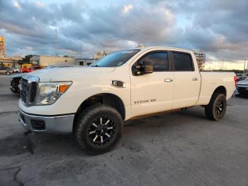  Salvage Nissan Titan
