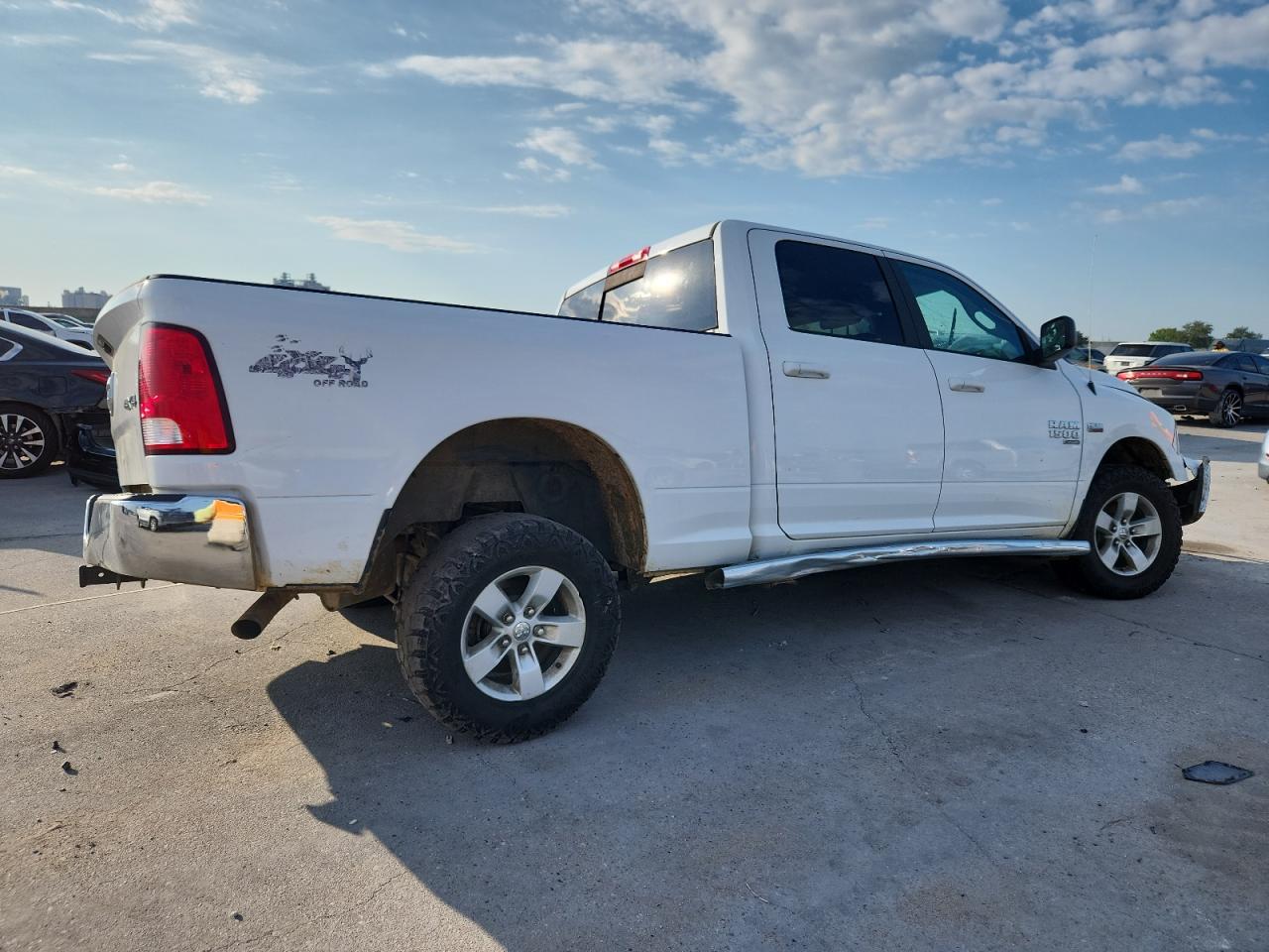 Ram 1500 Slt Image 4